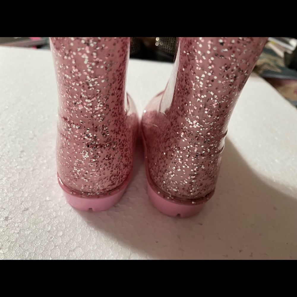 Pink toddler rain boots